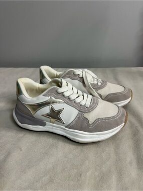 ⭐✨ Vintage Havana “Run” Star Sneakers Taupe Multi Women’s Size 7.5